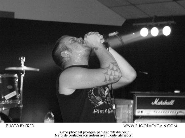 Smash My Radio à Anhée (Salle d'Armes), le 28-05-2005, par Fred — 6 sur 13